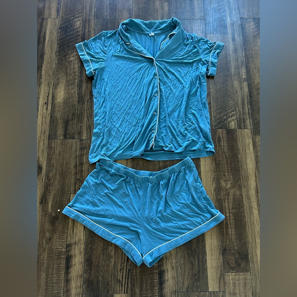 NORDSTROM Women’s Short Sleeve Pajama Set Size XL